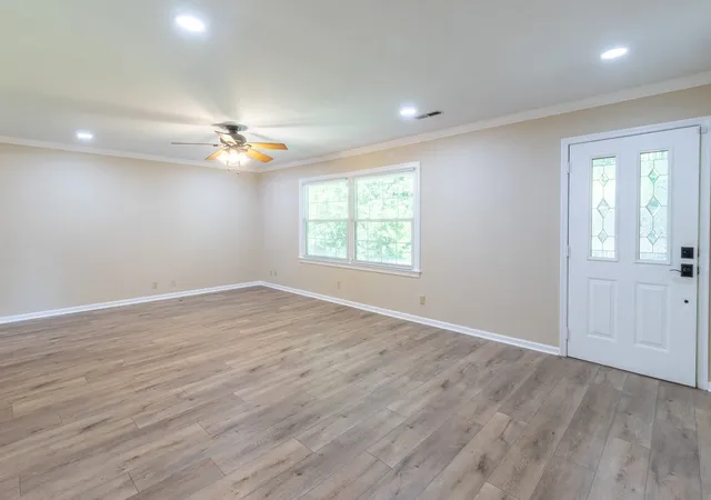 Photo 4 of Sale Pending at 1515 Crestway Dr, Athens, TN 37303 | MLS# 3526476 | Listing updated on 2026-09-13