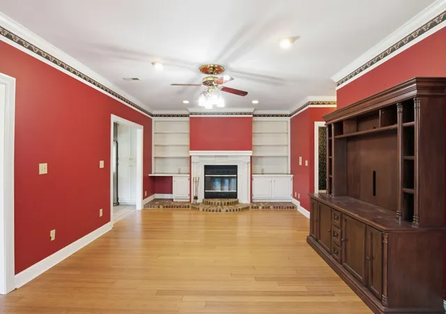 Photo 2 of Single family home for sale at 867 Mount Olivet Rd, Columbia, TN 38401 | MLS# 3529306 | Listing updated on 2026-08-31