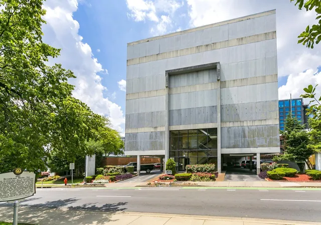 Photo 3 of Condo for sale at 11 Music Sq E #508, Nashville, TN 37203 | MLS# 3530527 | Listing updated on 2026-09-12