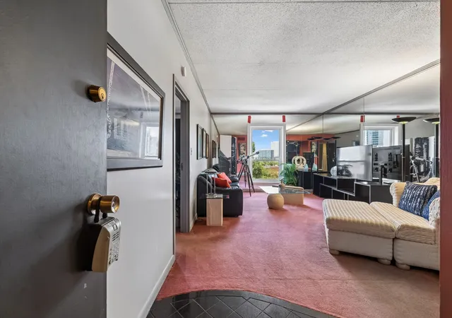 Photo 4 of Condo for sale at 11 Music Sq E #508, Nashville, TN 37203 | MLS# 3530527 | Listing updated on 2026-09-12