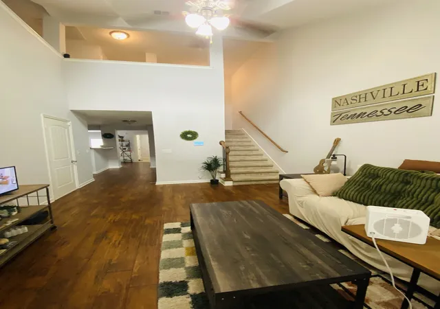Photo 2 of Townhouse for sale at 909 Granville Dr, Murfreesboro, TN 37128 | MLS# 3526996 | Listing updated on 2026-08-26