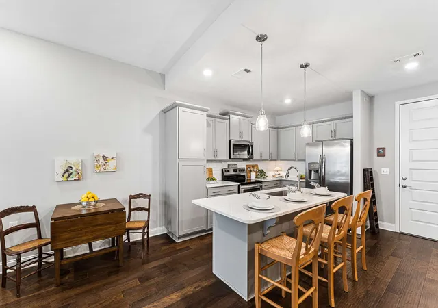 Photo 3 of Condo for sale at 1000 Vintage Green Ln #1302, Franklin, TN 37064 | MLS# 3528896 | Listing updated on 2026-09-13