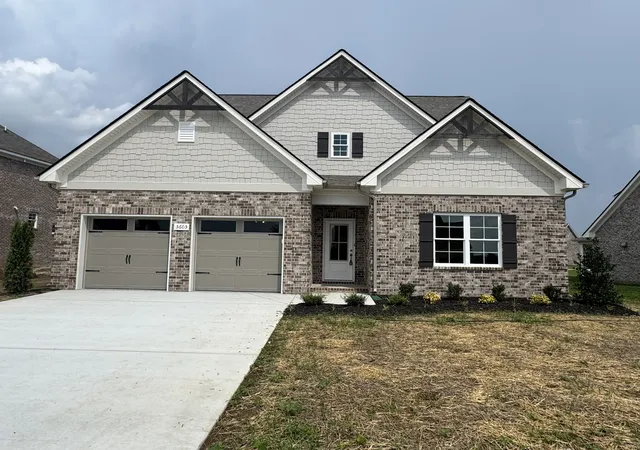 Photo 2 of Single family home for sale at 5605 Sinclair St, Murfreesboro, TN 37127 | MLS# 3526974 | Listing updated on 2026-09-24