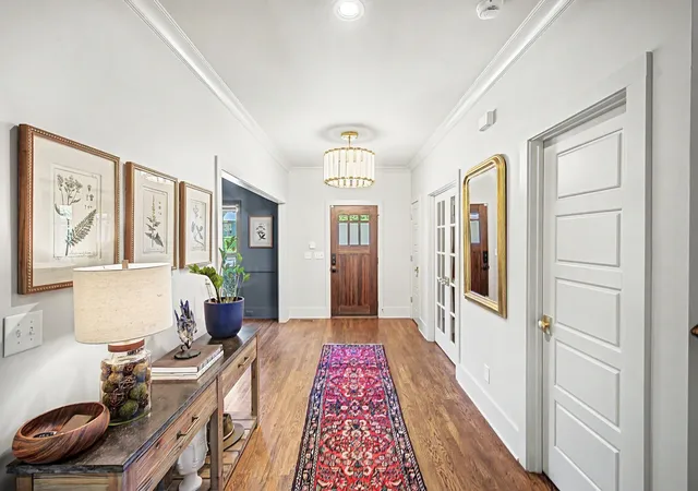 Photo 4 of Single family home for sale at 1012 Acklen Ave, Nashville, TN 37203 | MLS# 3544227 | Listing updated on 2026-10-07