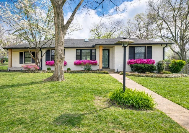 Photo 1 of Single family home for sale at 4912 Trousdale Dr, Nashville, TN 37220 | MLS# 3544226 | Listing updated on 2026-09-10
