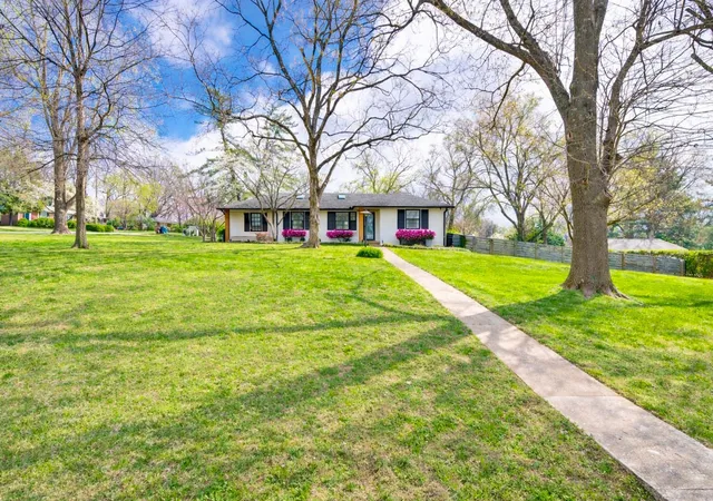 Photo 3 of Single family home for sale at 4912 Trousdale Dr, Nashville, TN 37220 | MLS# 3544226 | Listing updated on 2026-09-10