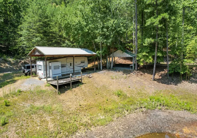 3rd image of 0 Horns Creek Road, Old Fort, TN 37362 | MLS# 3527546
