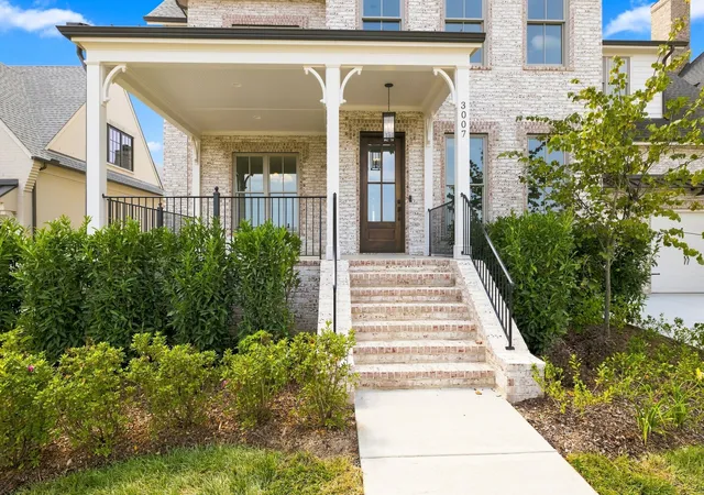 Photo 2 of Single family home for sale at 3007 Kathryn Avenue, Franklin, TN 37064 | MLS# 3526034 | Listing updated on 2026-08-25