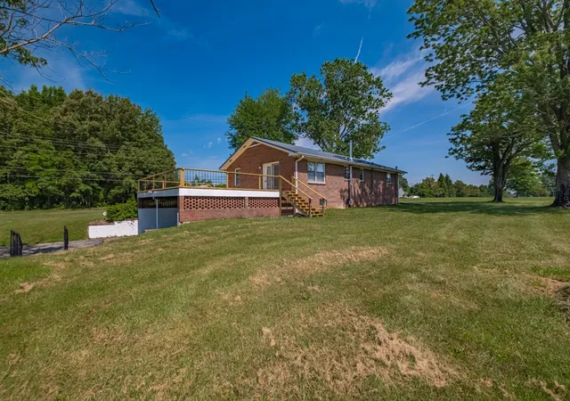 Photo 3 of Single family home for sale at 1319 Hills Chapel Rd, Manchester, TN 37355 | MLS# 3529455 | Listing updated on 2026-08-31