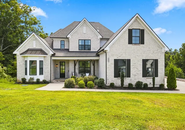Photo 1 of Single family home for sale at 805 Saddle Ridge Dr, Mount Juliet, TN 37122 | MLS# 3530365 | Listing updated on 2026-09-01