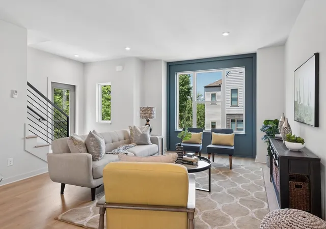 Photo 2 of Townhouse for sale at 344 East Village Ln, Nashville, TN 37216 | MLS# 3526324 | Listing updated on 2026-10-05
