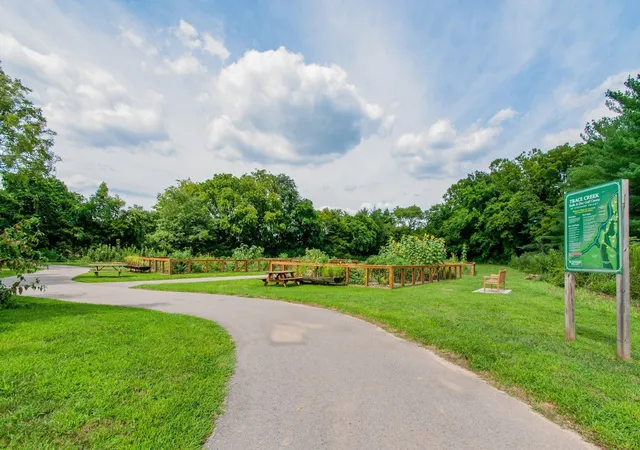 Photo 2 of Sale Pending at 6097 Pasquo Rd, Nashville, TN 37221 | MLS# 3527597 | Listing updated on 2026-08-27