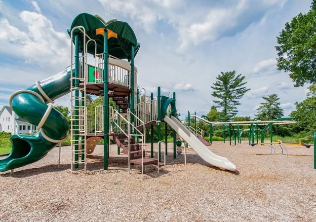 Photo 3 of Sale Pending at 6097 Pasquo Rd, Nashville, TN 37221 | MLS# 3527597 | Listing updated on 2026-08-27