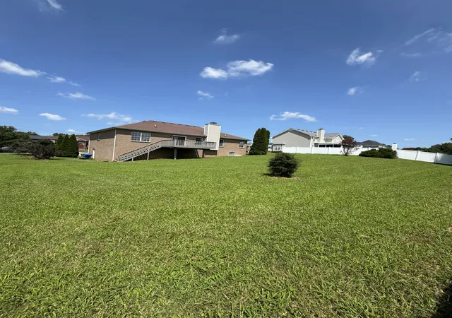Photo 2 of Single family home for sale at 321 Greenspoint Ct, Clarksville, TN 37042 | MLS# 3526432 | Listing updated on 2026-08-27