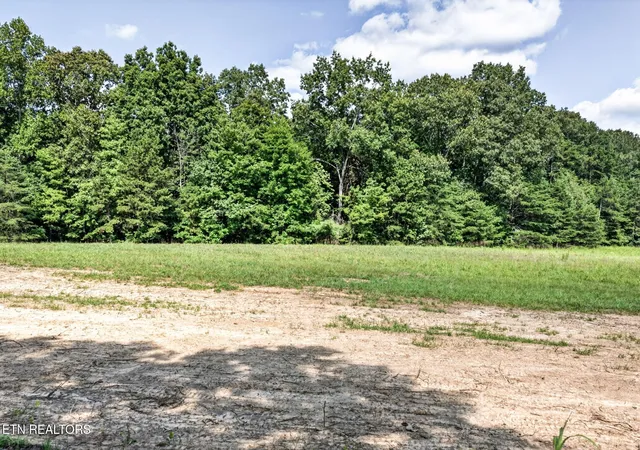 Photo 2 of Land for sale at 13 Smith Mountain Rd, Rockwood, TN 37854 | MLS# 3526375 | Listing updated on 2026-08-26