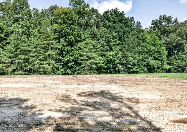 Photo 3 of Land for sale at 13 Smith Mountain Rd, Rockwood, TN 37854 | MLS# 3526375 | Listing updated on 2026-08-26