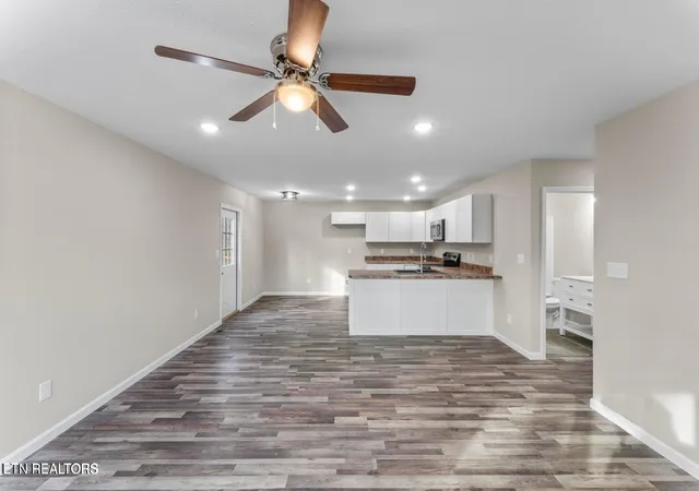 13th image of 207 Long Hollow Rd, Clinton, TN 37716 | MLS# 3526382
