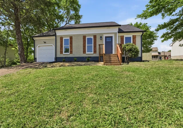 Photo 1 of Single family home for sale at 737 Heritage Dr, Madison, TN 37115 | MLS# 3526416 | Listing updated on 2026-09-01