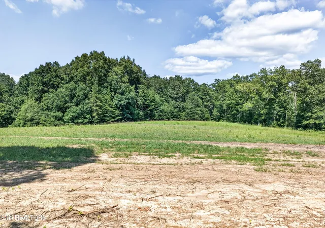 2nd image of 14 Smith Mountain Rd, Rockwood, TN 37854 | MLS# 3526401
