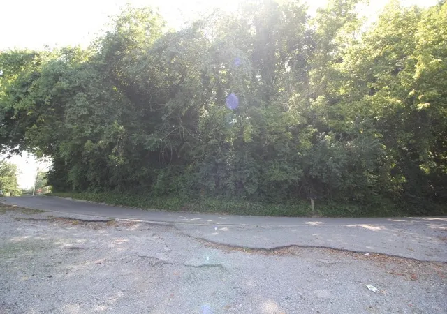 Photo 2 of Land for sale at 0 9th, Clarksville, TN 37040 | MLS# 3526420 | Listing updated on 2026-08-25