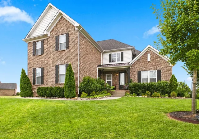 Photo 1 of Single family home for sale at 143 Compton St, Gallatin, TN 37066 | MLS# 3593298 | Listing updated on 2026-09-30