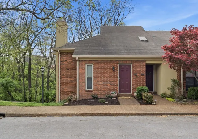 Photo 3 of Townhouse for sale at 201 Riverstone Ct, Nashville, TN 37214 | MLS# 3526574 | Listing updated on 2026-08-26