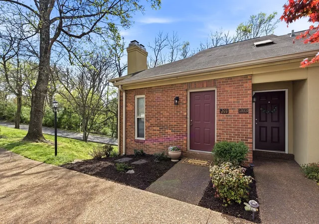 Photo 4 of Townhouse for sale at 201 Riverstone Ct, Nashville, TN 37214 | MLS# 3526574 | Listing updated on 2026-08-26