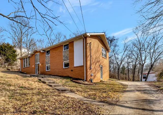 Photo 1 of Single family home for sale at 6469 Fleetwood Dr, Nashville, TN 37209 | MLS# 3594606 | Listing updated on 2026-10-29