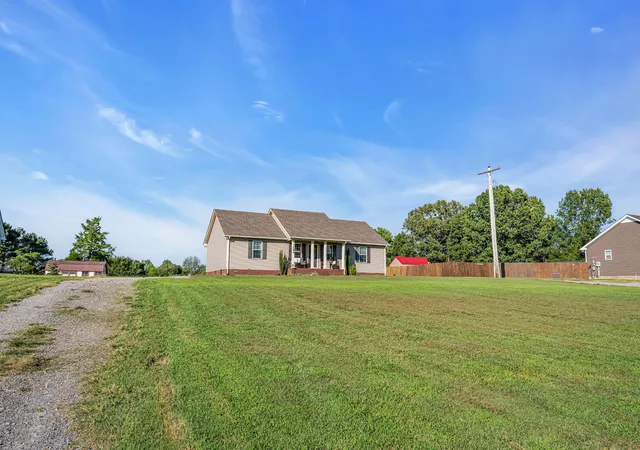Photo 3 of Single family home for sale at 1288 Mount Olive Rd, Westmoreland, TN 37186 | MLS# 3526539 | Listing updated on 2026-10-05