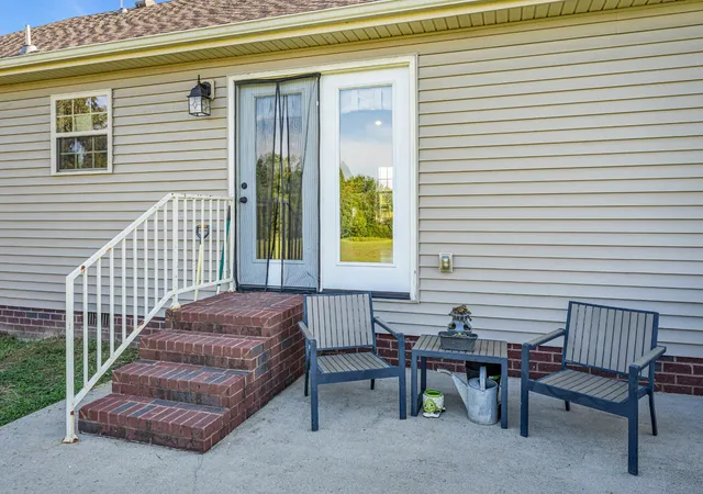 Photo 3 of Single family home for sale at 1288 Mount Olive Rd, Westmoreland, TN 37186 | MLS# 3526539 | Listing updated on 2026-10-05