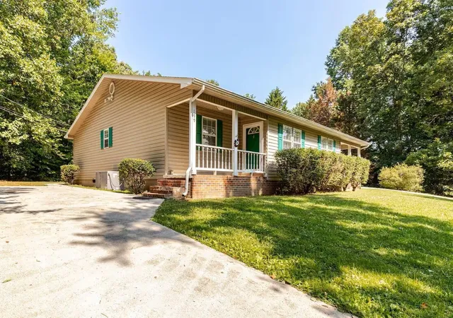 2nd image of 201 County Road 124, Athens, TN 37303 | MLS# 3526503