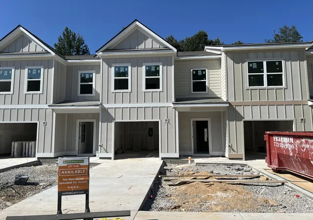Photo 3 of Townhouse for sale at 134 Ironhorse Way, Dickson, TN 37055 | MLS# 3529268 | Listing updated on 2026-08-30