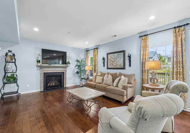 Photo 4 of Single family home for sale at 4009 Mossy Rock Ln, Franklin, TN 37064 | MLS# 3527308 | Listing updated on 2026-09-04
