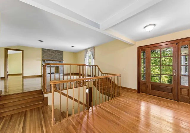 Photo 3 of Single family home for sale at 1091 Hidden Valley Rd, Brentwood, TN 37027 | MLS# 3593546 | Listing updated on 2026-09-18