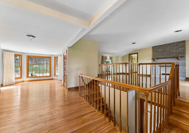 Photo 4 of Single family home for sale at 1091 Hidden Valley Rd, Brentwood, TN 37027 | MLS# 3593546 | Listing updated on 2026-09-18