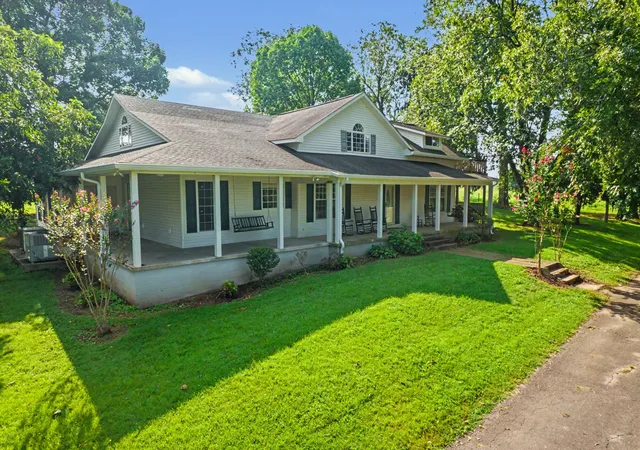 Photo 2 of Single family home for sale at 1075 Old State Route 76, Henry, TN 38231 | MLS# 3526546 | Listing updated on 2026-09-29