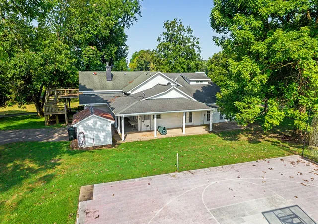 Photo 4 of Single family home for sale at 1075 Old State Route 76, Henry, TN 38231 | MLS# 3526546 | Listing updated on 2026-09-29