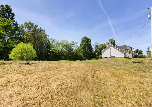 35th image of 195 Southview Dr, Lewisburg, TN 37091 | MLS# 3526561
