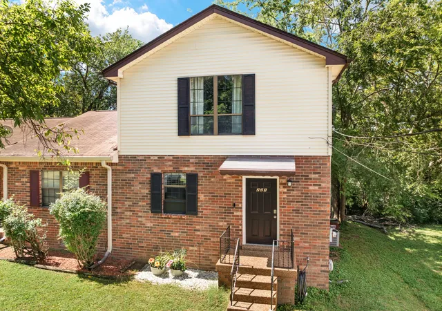 Photo 3 of Single family home for sale at 221 Macfie Dr, Madison, TN 37115 | MLS# 3529286 | Listing updated on 2026-09-08