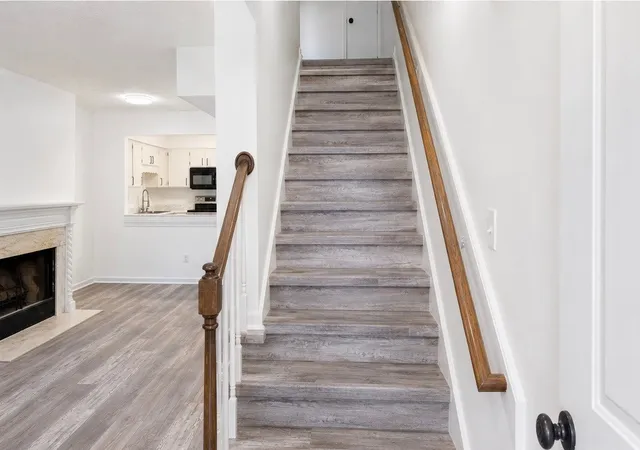 Photo 2 of Single family home for sale at 733 Lake Terrace Dr, Nashville, TN 37217 | MLS# 3526601 | Listing updated on 2026-09-13