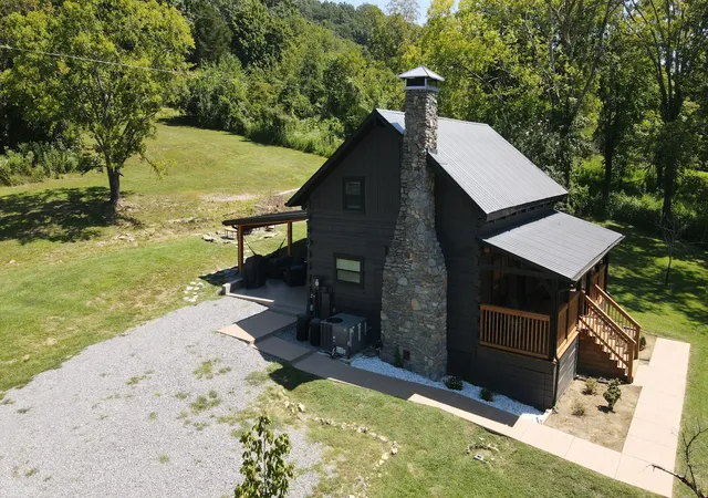 Photo 3 of Sale Pending at 648 Cummings Ln, Cottontown, TN 37048 | MLS# 3527253 | Listing updated on 2026-08-29
