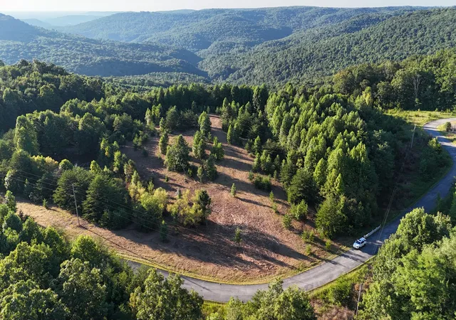 Photo 1 of Land for sale at 86 Mount Crest Dr, Spencer, TN 38585 | MLS# 3527786 | Listing updated on 2026-10-09