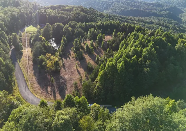 Photo 2 of Land for sale at 86 Mount Crest Dr, Spencer, TN 38585 | MLS# 3527786 | Listing updated on 2026-10-09