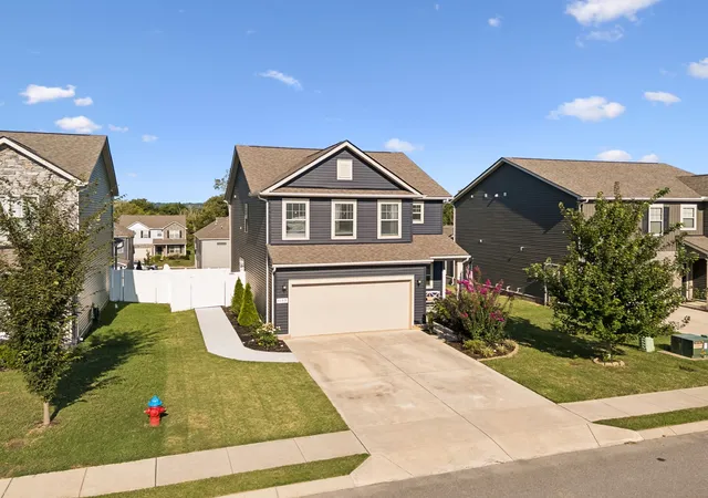 Photo 2 of Single family home for sale at 3159 Chaplins Trce, Columbia, TN 38401 | MLS# 3526865 | Listing updated on 2026-09-04