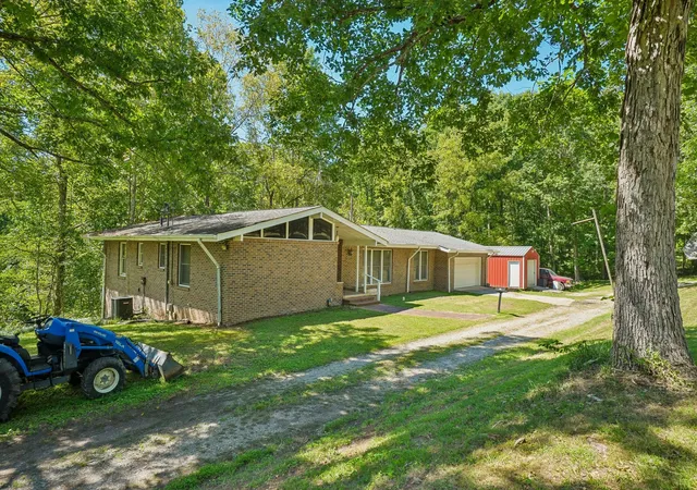 Photo 3 of Single family home for sale at 1071 Simms Heights Rd, Kingston Springs, TN 37082 | MLS# 3527046 | Listing updated on 2026-09-06