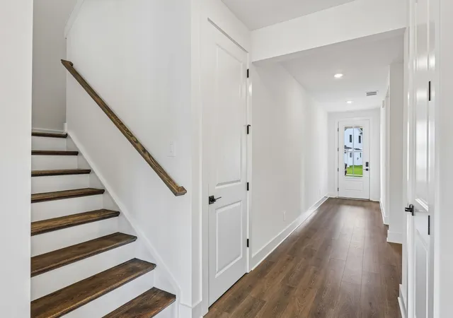 Photo 3 of Single family home for sale at 2046 Riley Park Dr, Franklin, TN 37064 | MLS# 3530410 | Listing updated on 2026-10-08