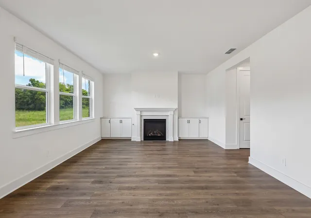 Photo 4 of Single family home for sale at 2046 Riley Park Dr, Franklin, TN 37064 | MLS# 3530410 | Listing updated on 2026-10-08