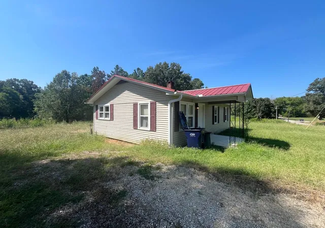 Photo 3 of Sale Pending at 180 Happy Hollow Cir, Sardis, TN 38371 | MLS# 3526803 | Listing updated on 2026-09-02
