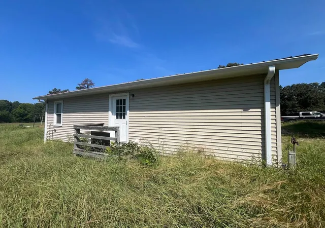 Photo 4 of Sale Pending at 180 Happy Hollow Cir, Sardis, TN 38371 | MLS# 3526803 | Listing updated on 2026-09-02