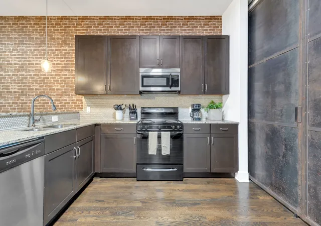 Photo 4 of Condo for sale at 210 30Th Ave N #307, Nashville, TN 37203 | MLS# 3527223 | Listing updated on 2026-08-26